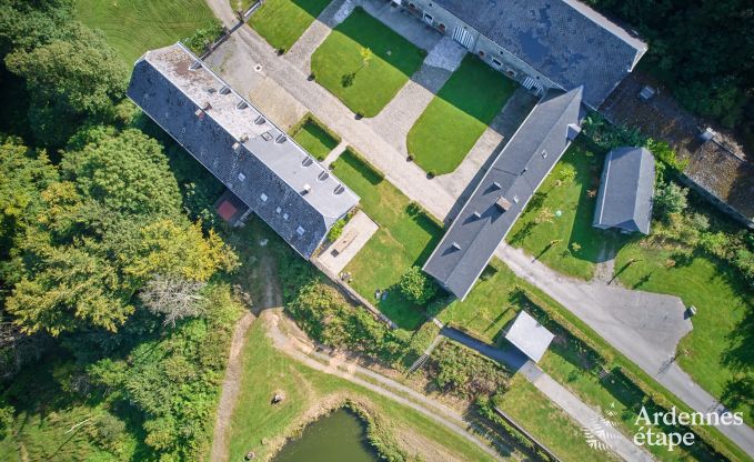 Kasteel in Bastogne voor 30 personen in de Ardennen