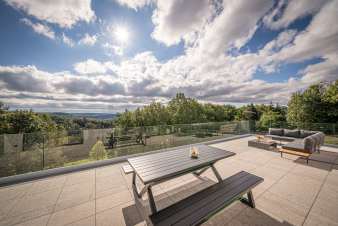 Luxevilla voor 15 met sauna, terras en uitzicht in Bertrix,  Ardennen