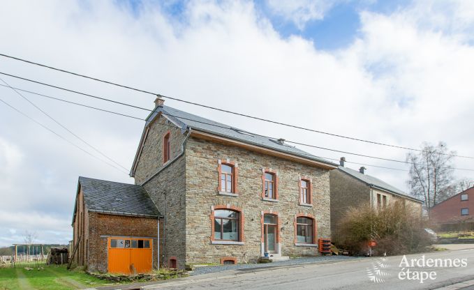 Vakantiehuis in Herbeumont voor 12/14 personen in de Ardennen