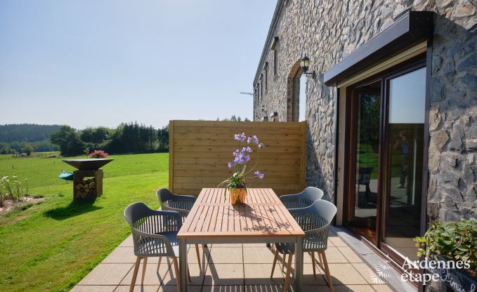 Moderne vakantiewoning in La Roche-en-Ardenne met tuin en terras