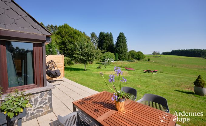 Moderne vakantiewoning in La Roche-en-Ardenne met tuin en terras