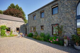 Moderne vakantiewoning voor 4 in La Roche-en-Ardenne met tuin en terras