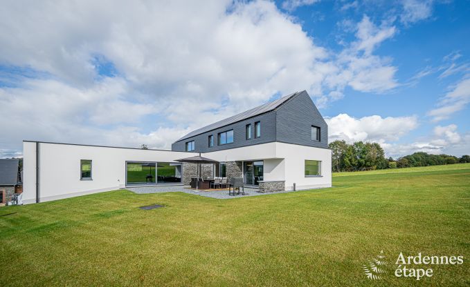 Luxe villa in Neufchateau voor 8 personen in de Ardennen