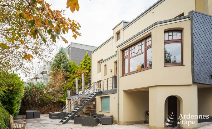 Vakantiehuis in Neufchteau voor 20 personen in de Ardennen