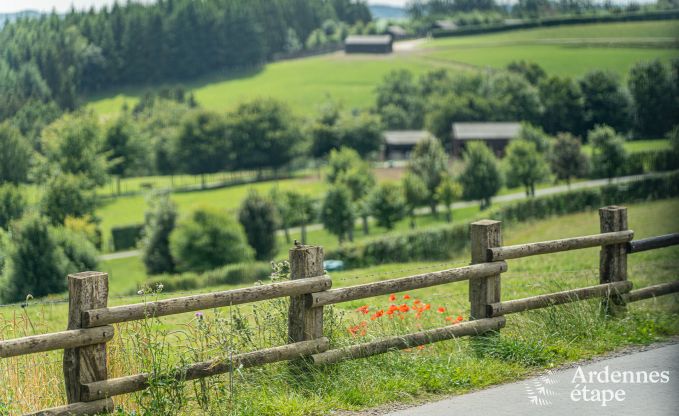 Vakantiehuis met prachtig uitzicht voor 2 personen in Rochehaut, Ardennen