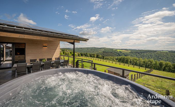 Moderne vakantiewoning met 5 slaapkamers in Rochehaut, Ardennen