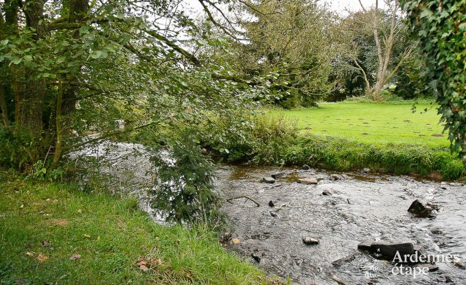 Vakantiehuis in Sainte-Ode: ontspanning aan het water voor 6 personen in de Belgische Ardennen