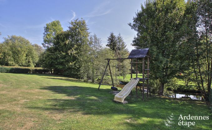 Vakantiehuis in Sainte-Ode: ontspanning aan het water voor 6 personen in de Belgische Ardennen