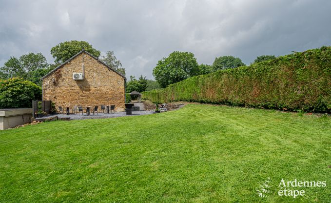 Romantische suite voor 2 met jacuzzi en sauna in Sprimont, Ardennen