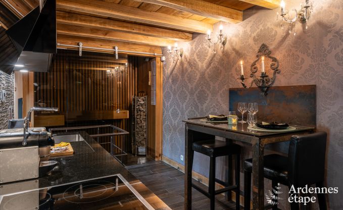 Romantische suite voor 2 met jacuzzi en sauna in Sprimont, Ardennen