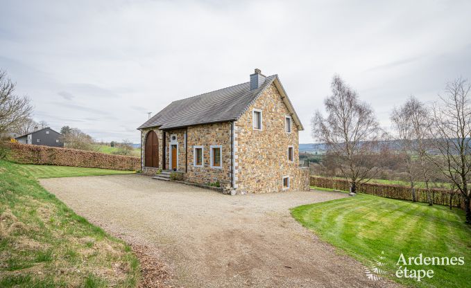 Gerenoveerde vakantiehuis voor gezinnen in het centrum van Stoumont, Hoge Venen