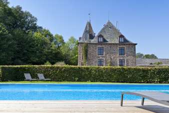 Kasteel met zwembad in de tuin te huur voor 14 personen in Trois-Ponts