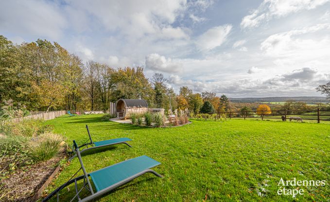 Onvergetelijk verblijf in Villers-en-Fagne: Vakantiehuis met sauna, jacuzzi en adembenemend uitzicht in de Ardennen.