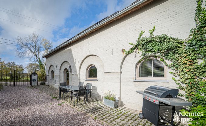 Onvergetelijk verblijf in Villers-en-Fagne: Vakantiehuis met sauna, jacuzzi en adembenemend uitzicht in de Ardennen.